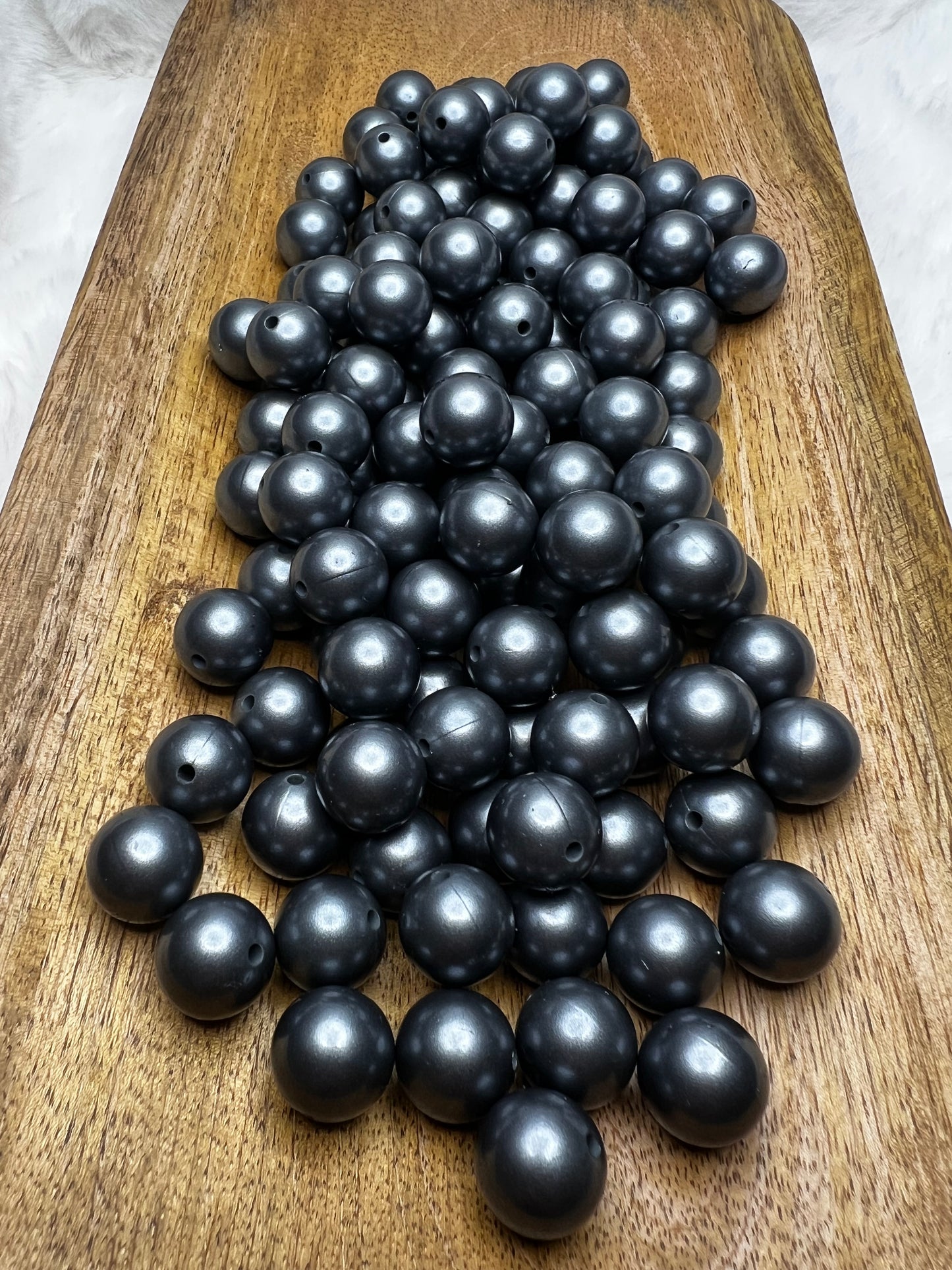 Gunmetal 15mm shimmer silicone beads (sold individually)