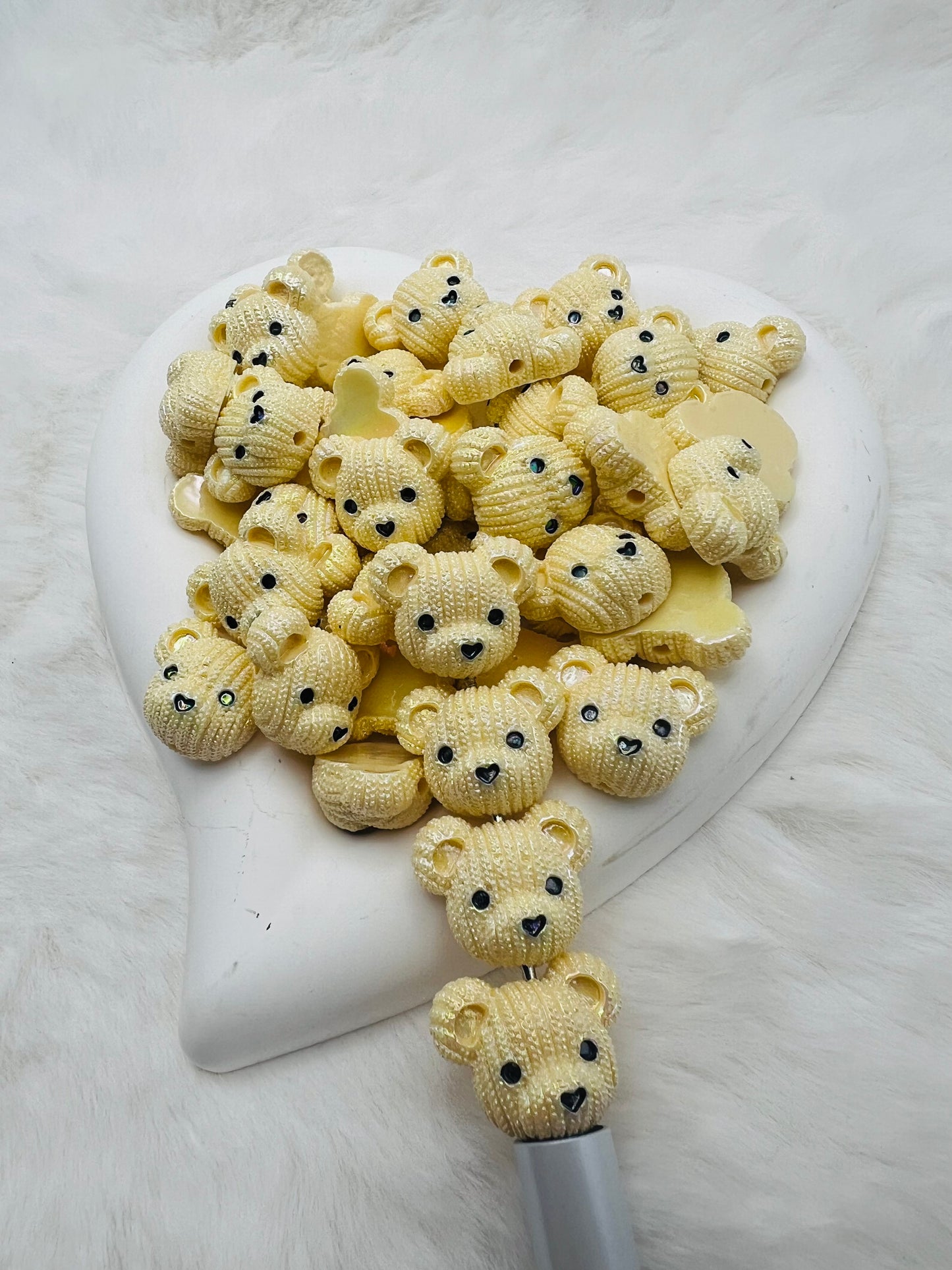 20mm acrylic bear beads