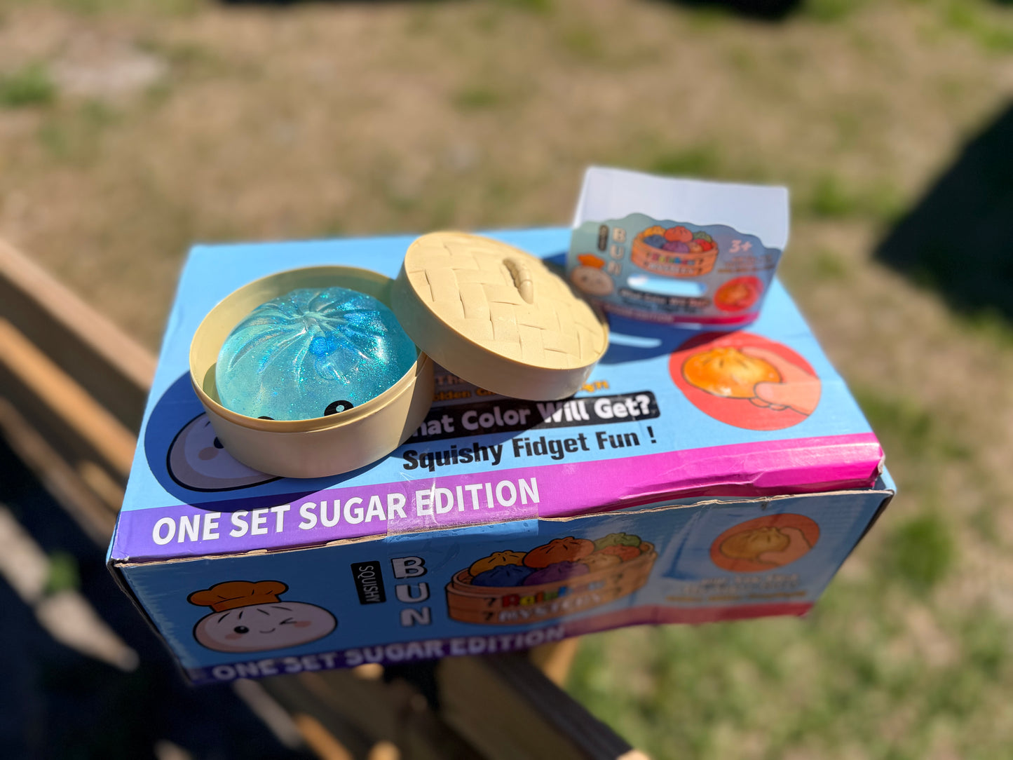 VIRAL (GLITTER) Squishy Dumplings {1ct - SELECTED AT RANDOM}