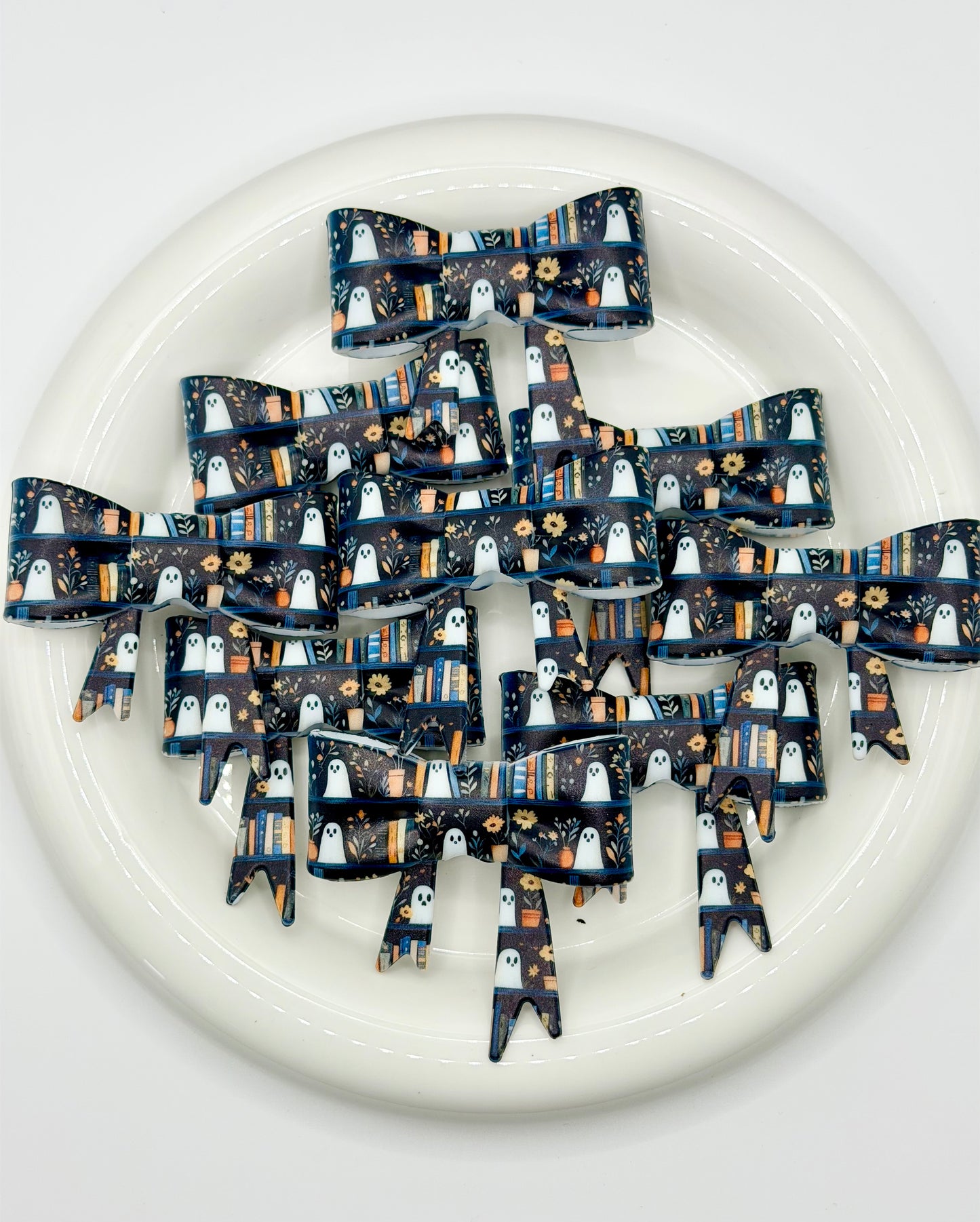 #351 Nighttime Spooky Bookshelf Large Bow Focal (1ct)