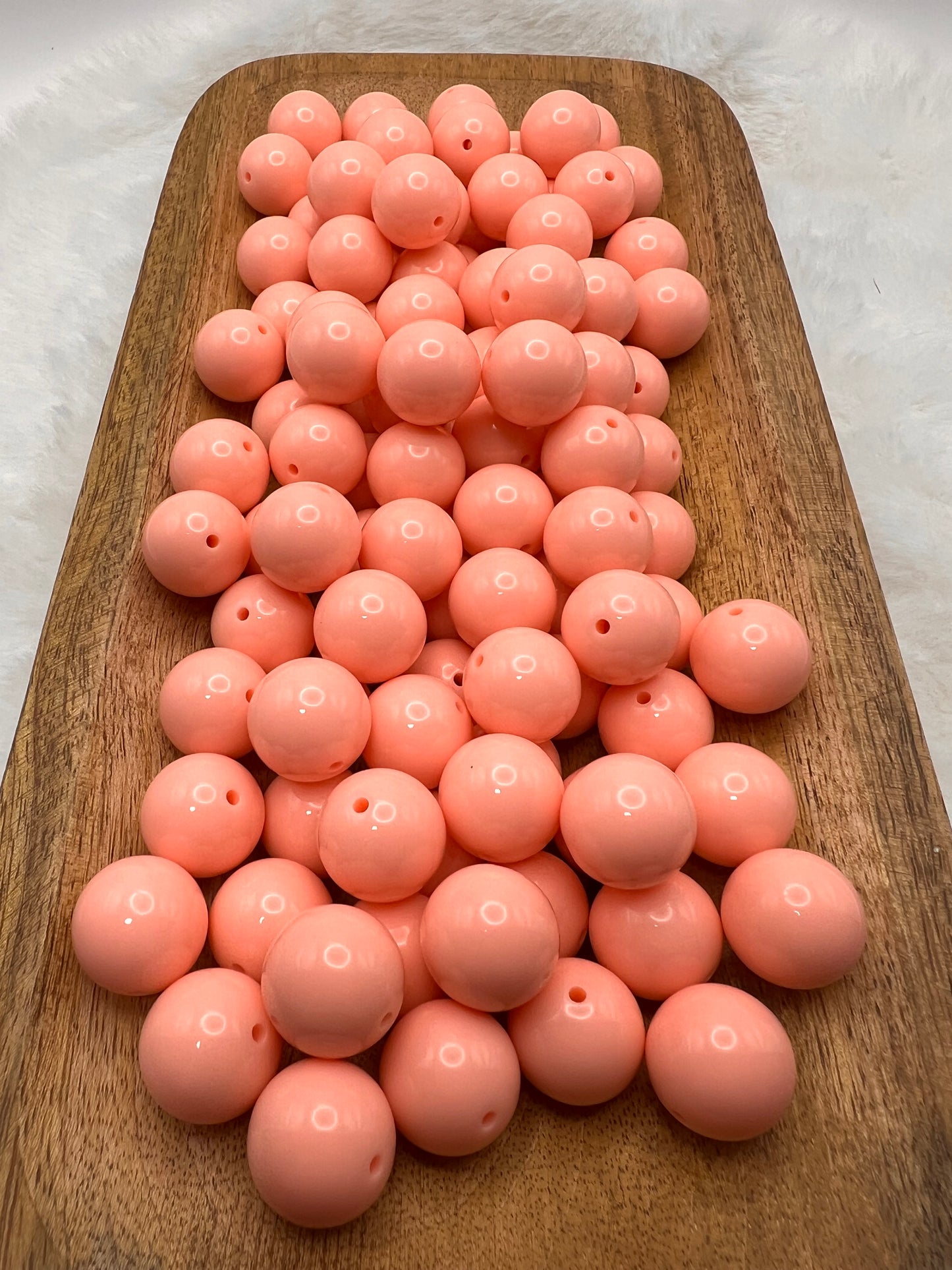 Peach 20mm solid bubblegum beads