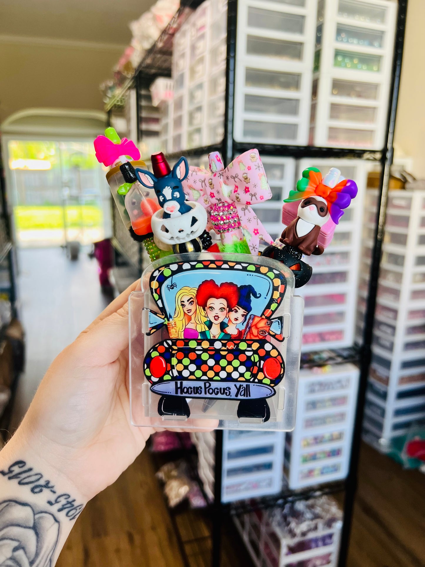 Hocus P sisters yall - acrylic pen holders