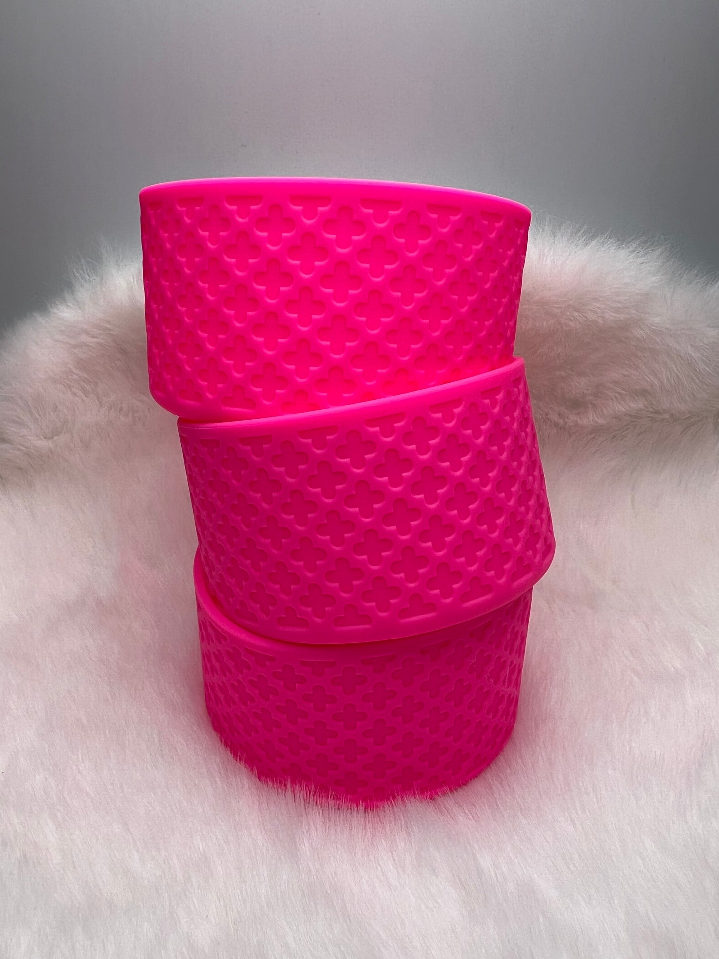 Van C textured silicone tumbler boots (5 colors)