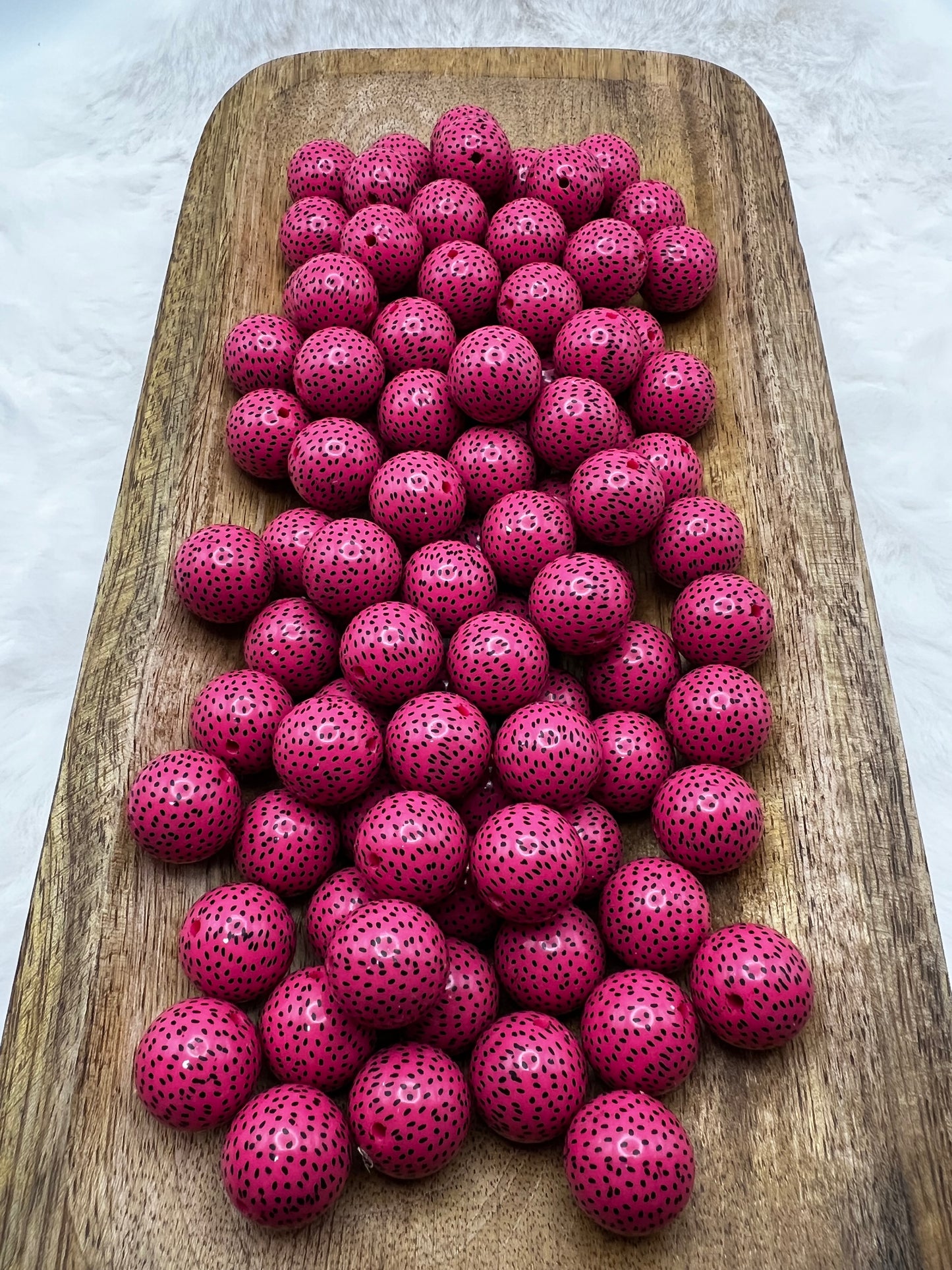 Dragon fruit 20mm bubblegum beads