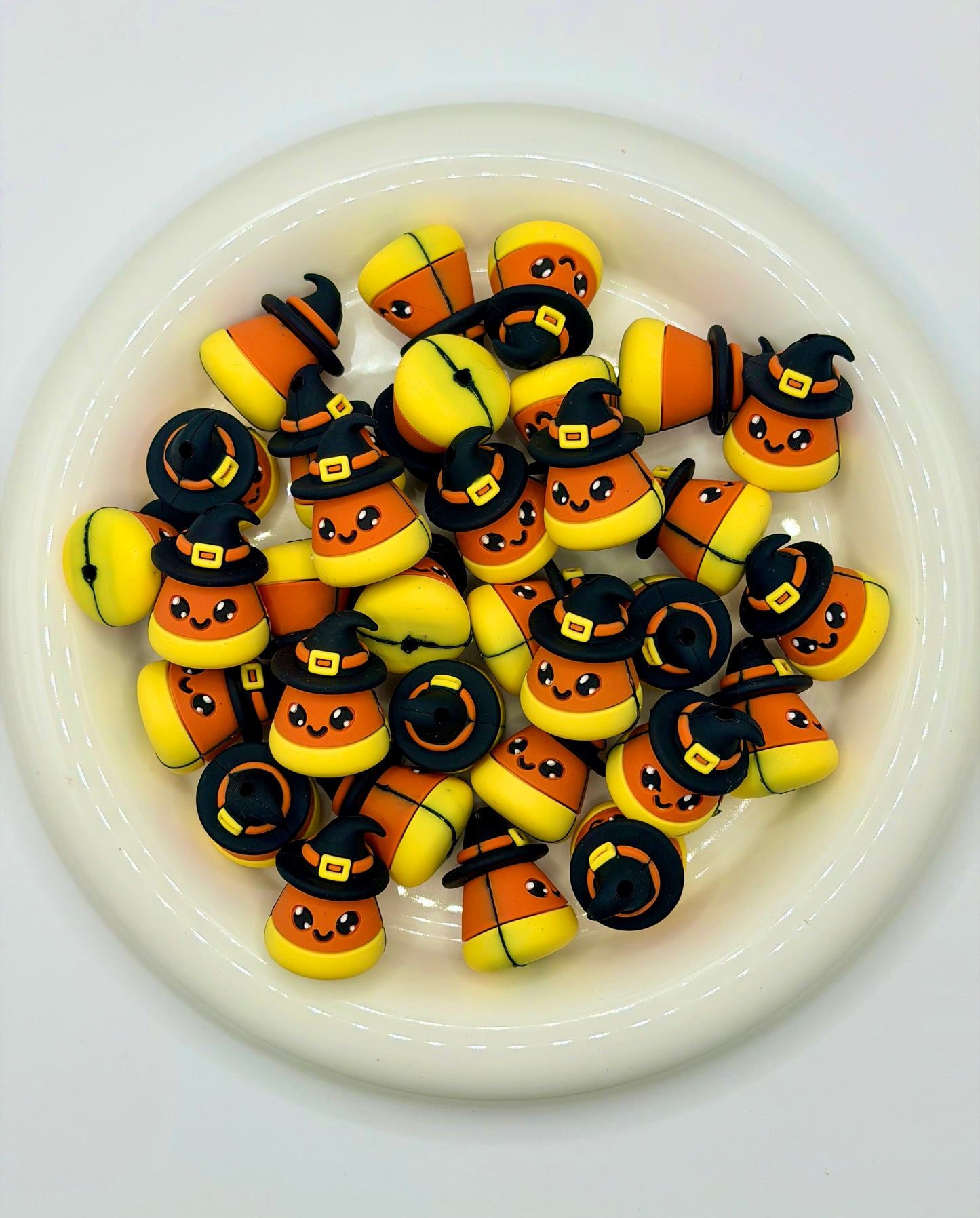 3D Witch Candy Corn Focal EXCLUSIVE (1ct)
