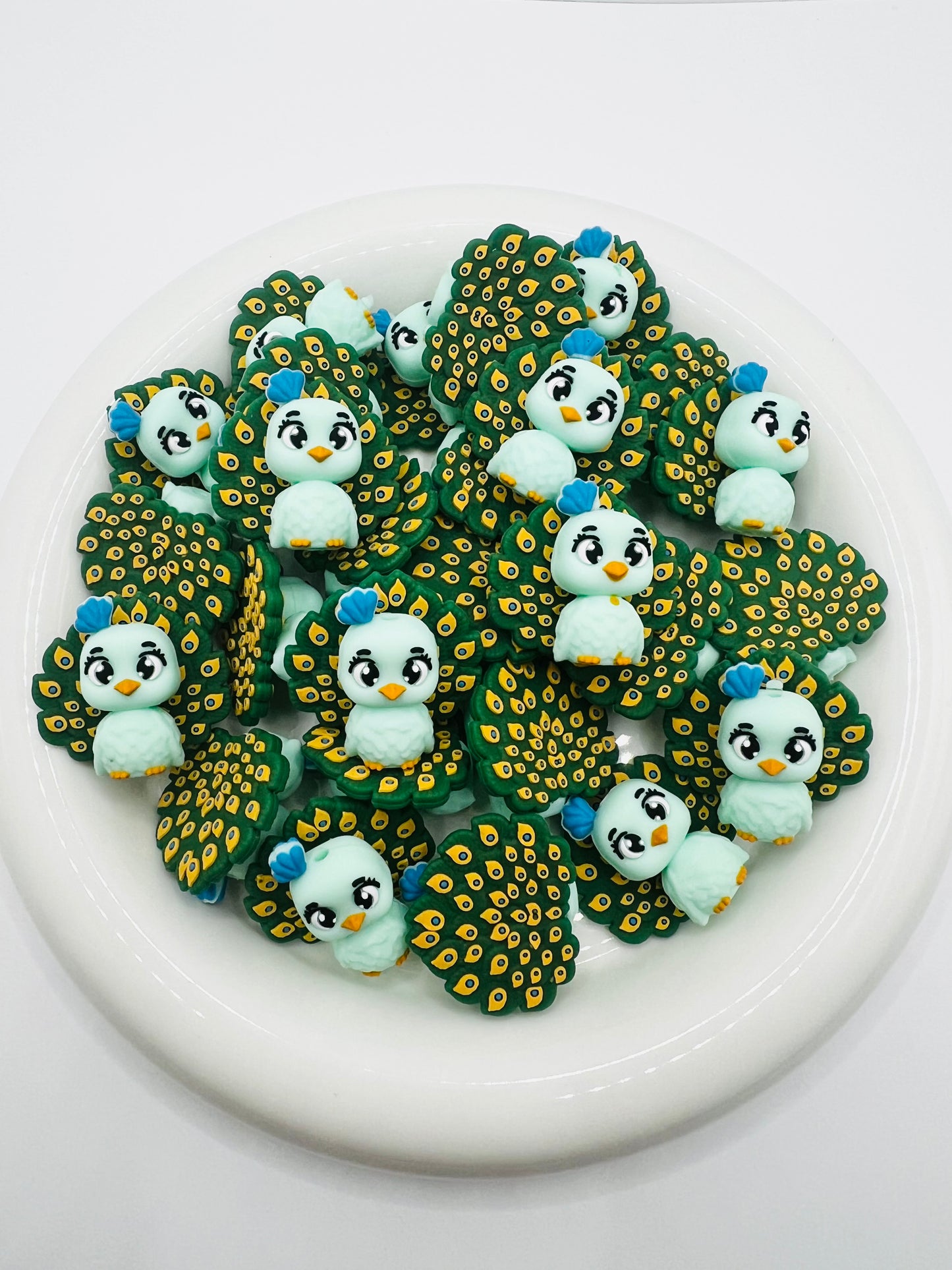 3D Penelope the peacock EXCLUSIVE focal