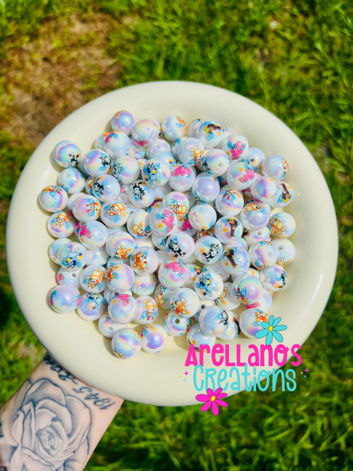 16mm blue dog acrylic bead mix (pack of 10)