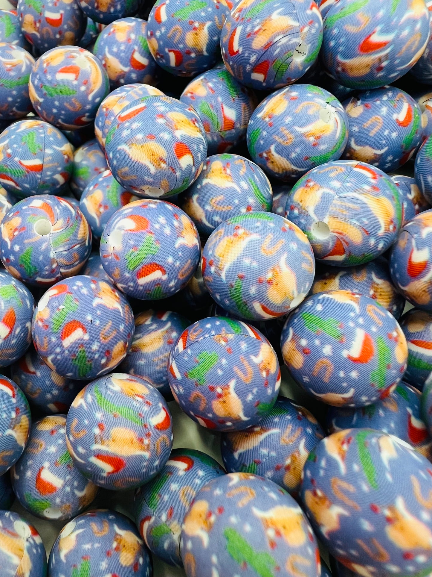 15mm Christmas highland cow printed silicone beads