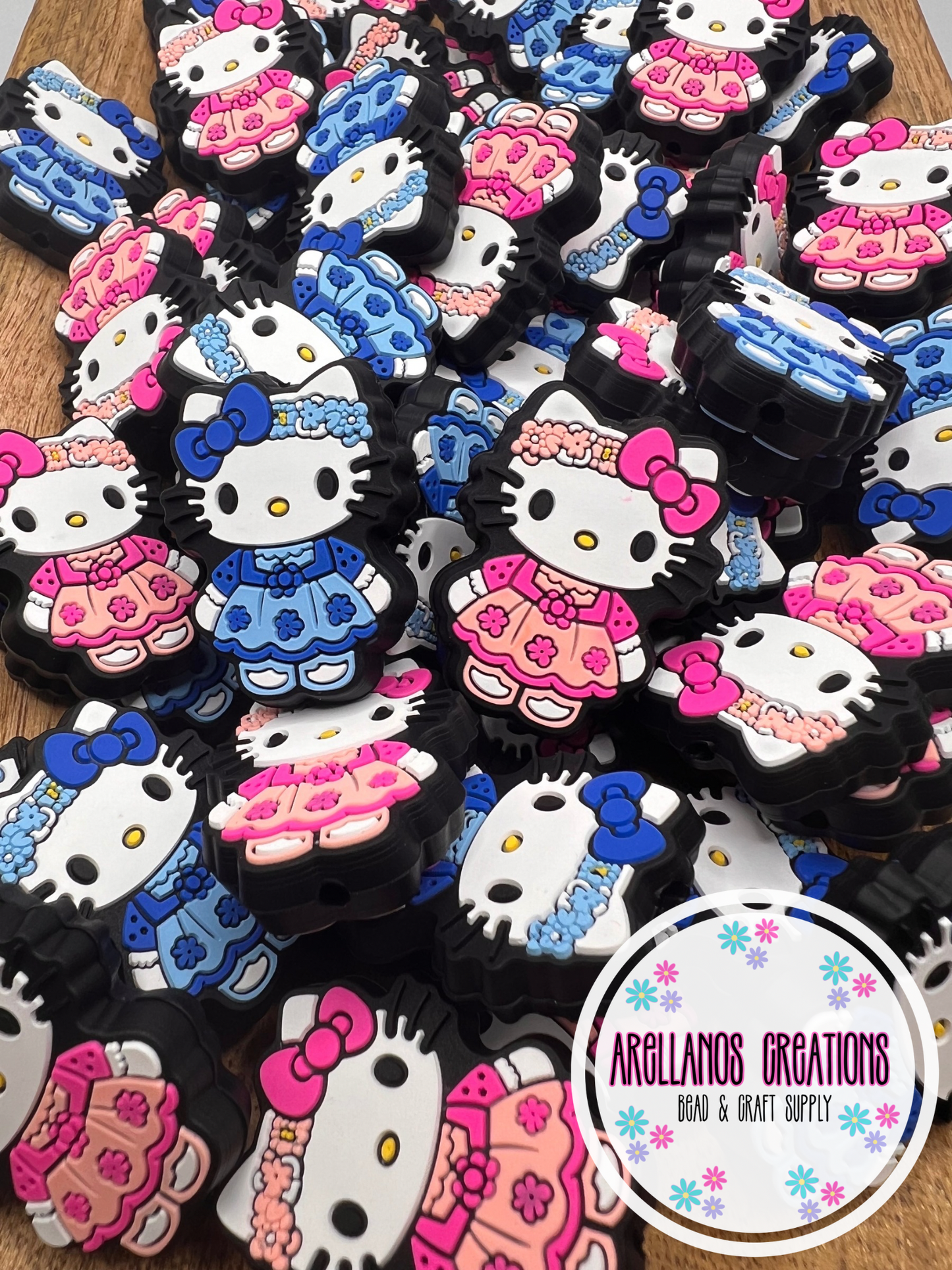 Berry Kitties focal EXCLUSIVE
