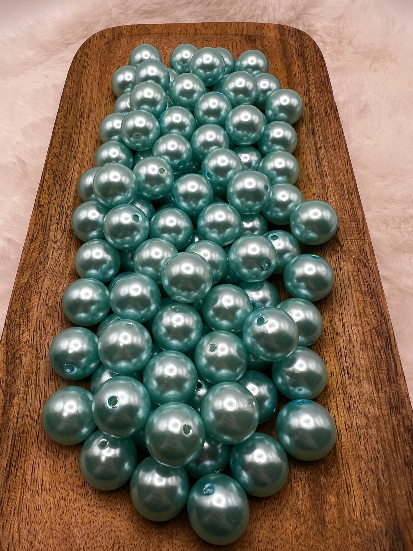 Tiffany blue 20mm shiny bubblegum beads