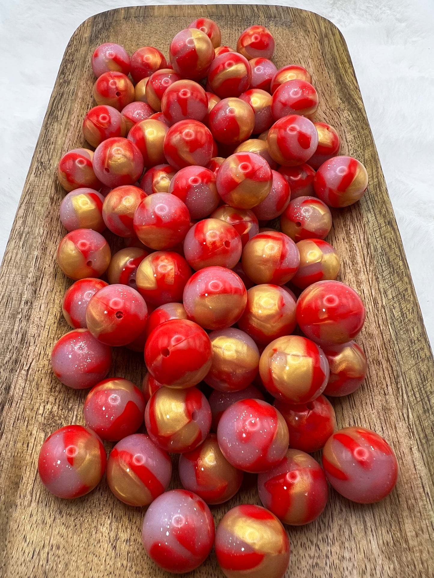 19mm red & gold shiny glitter swirl silicone beads