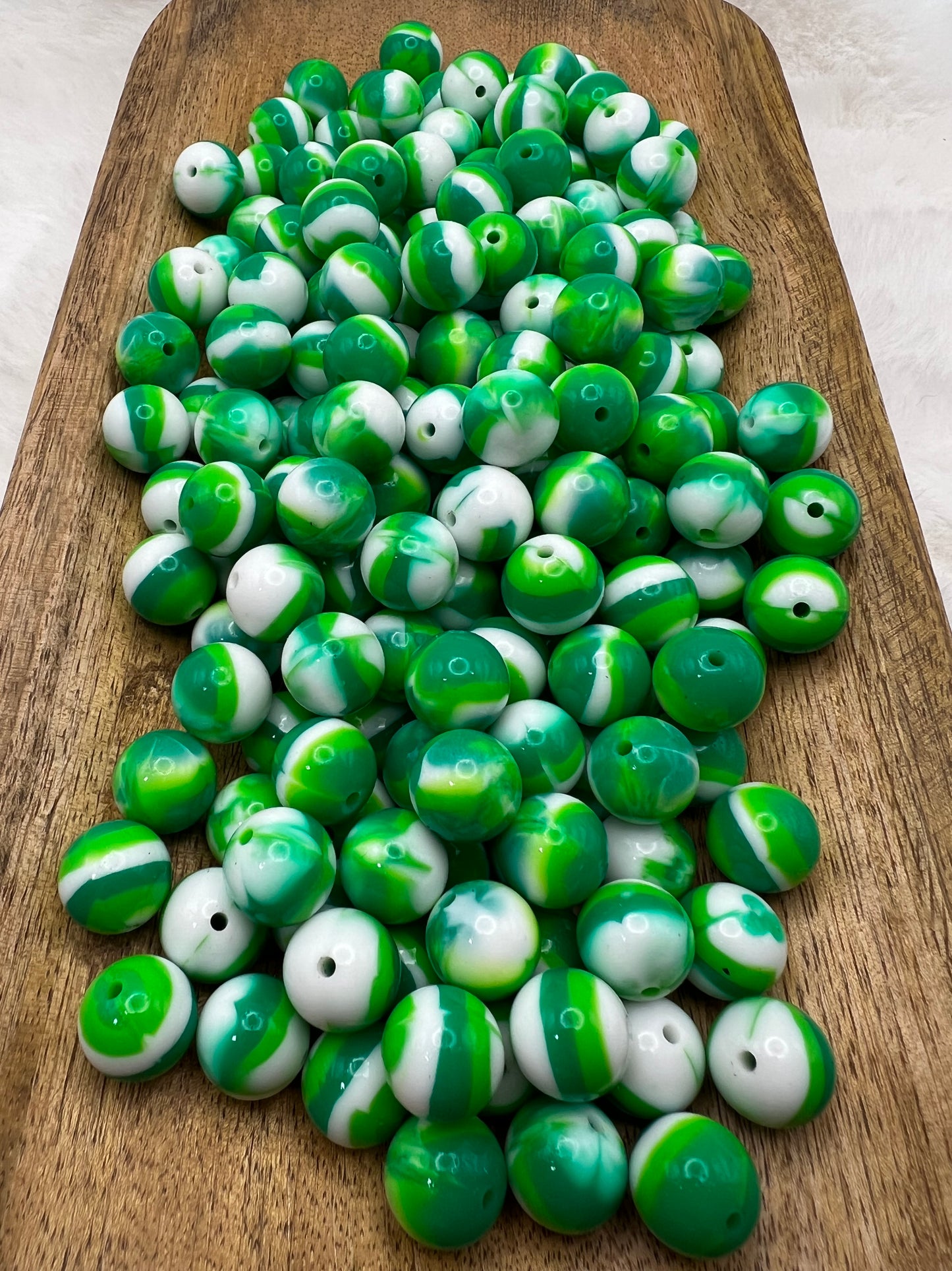15mm green & white shiny swirl silicone beads