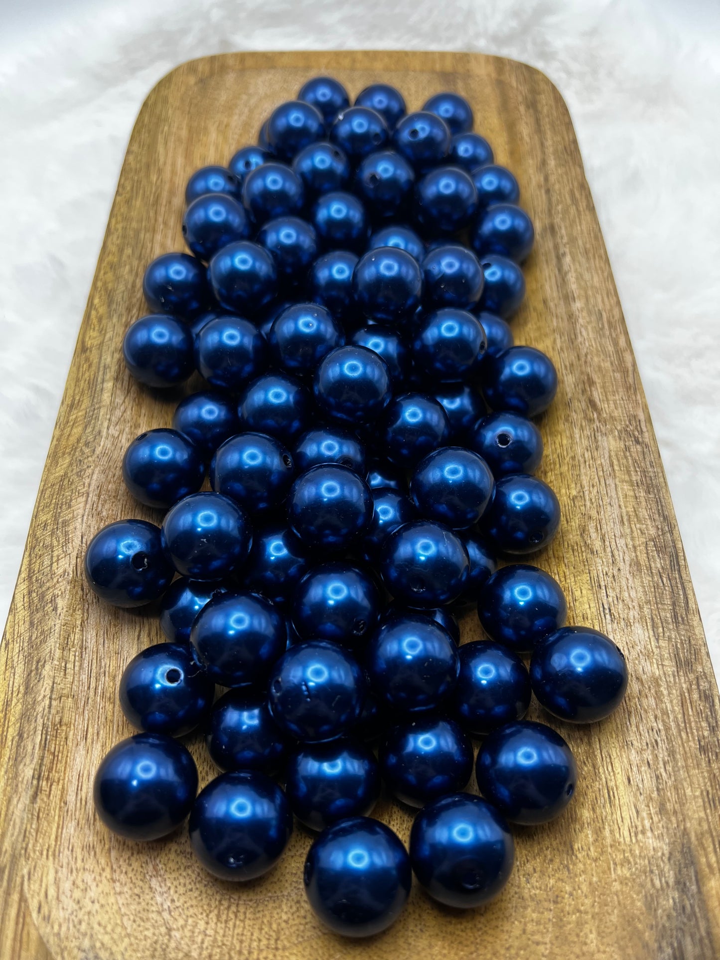 Midnight blue 20mm shiny bubblegum beads