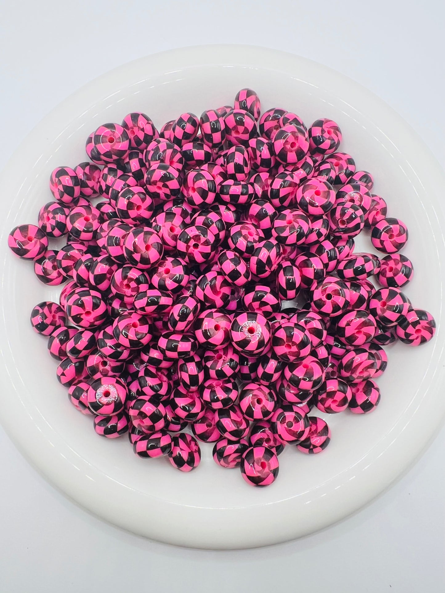 Hot pink liquid checkered silicone beads