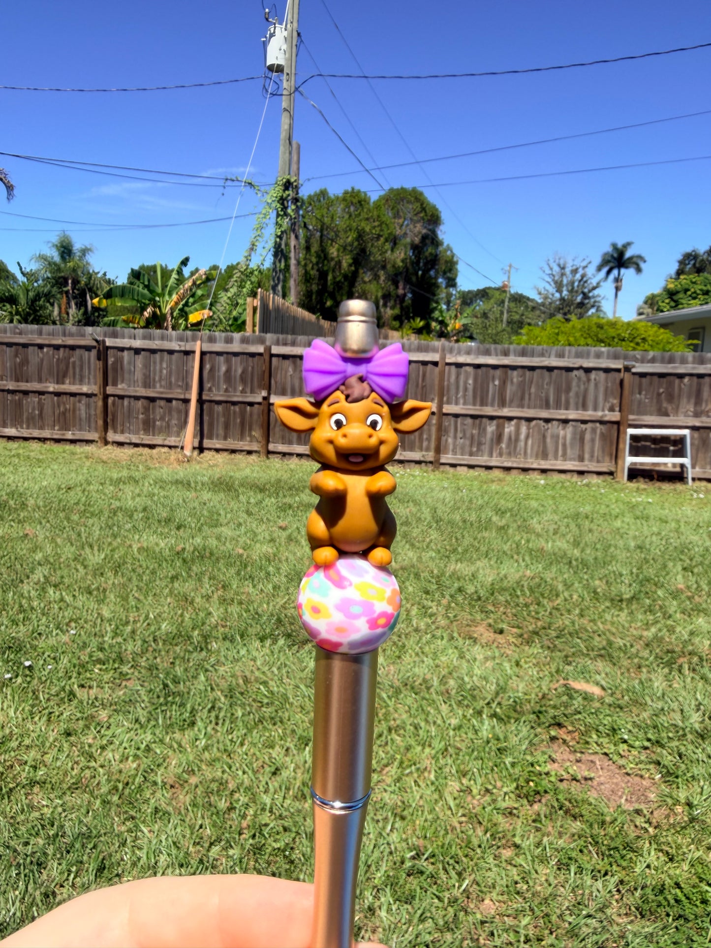 3D Camila the cow EXCLUSIVE focal