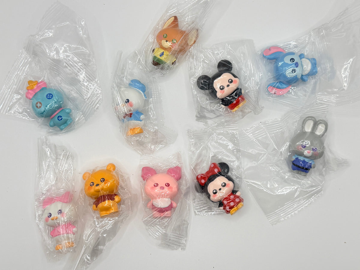 Small Character Mix (pack of 10)