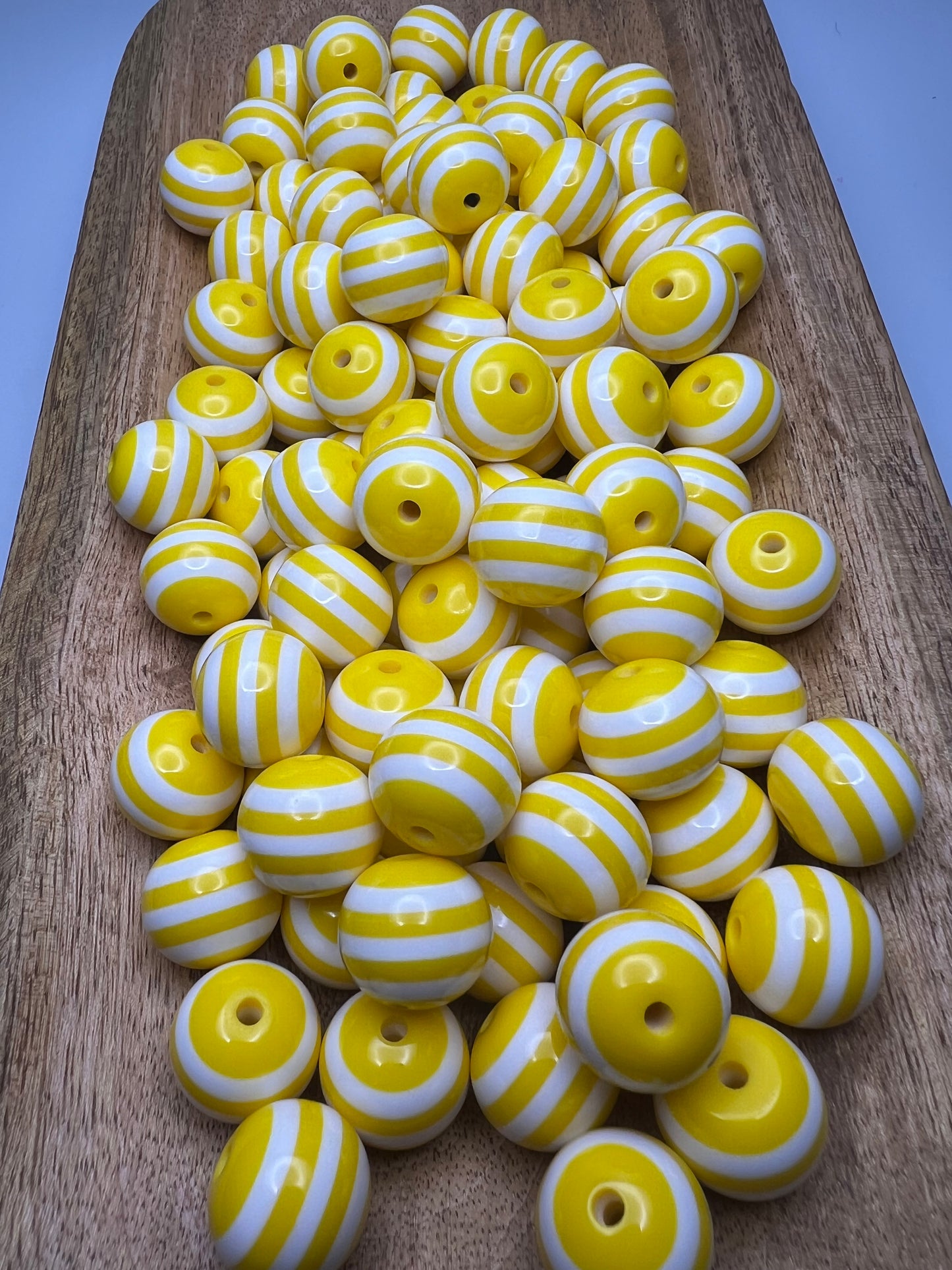 Yellow & White Stripe 20mm Bubblegum Beads (Pack of 5)