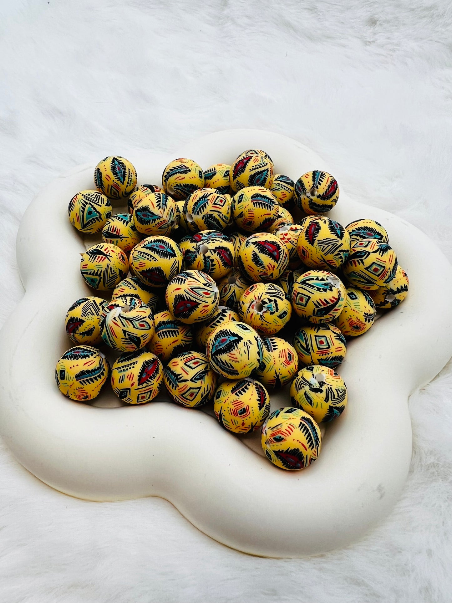 15mm yellow western tribal print silicone beads