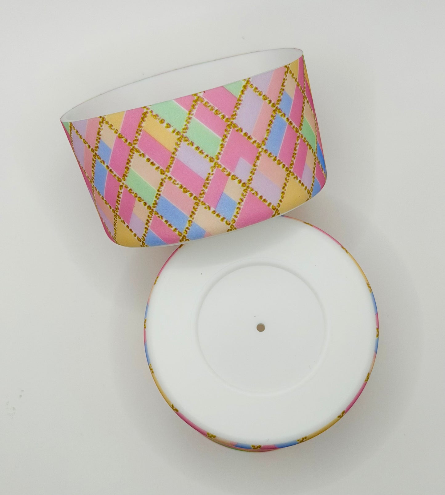 Pretty in Argyle silicone tumbler boot (1ct)