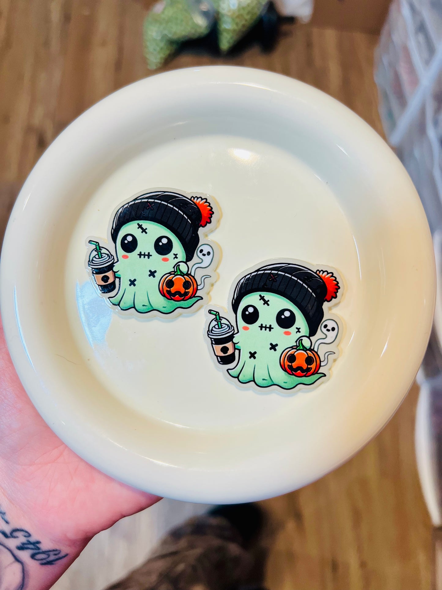#13 franky ghost - acrylic flatback