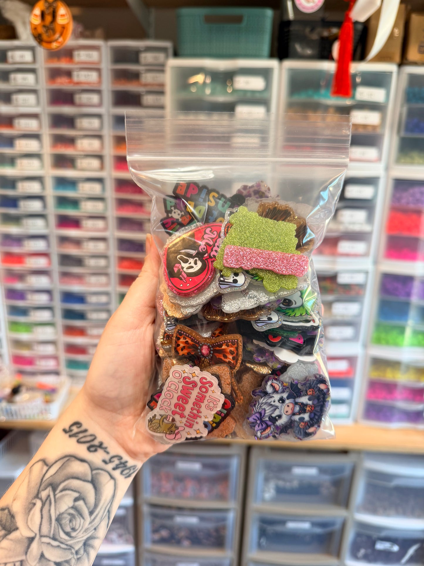 DESTASH Acrylic Flatback Mix Bags (completely random & super cheap!!)