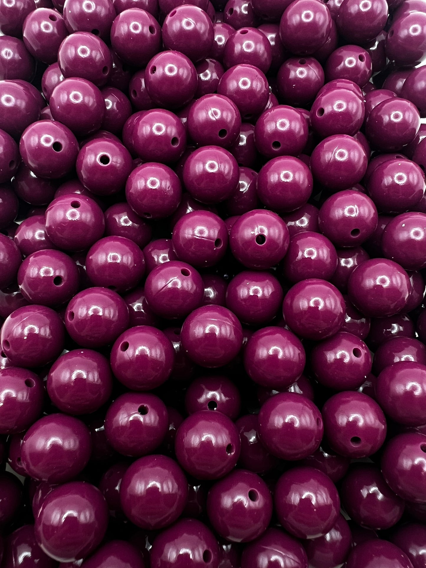 15mm cranberry liquid silicone beads