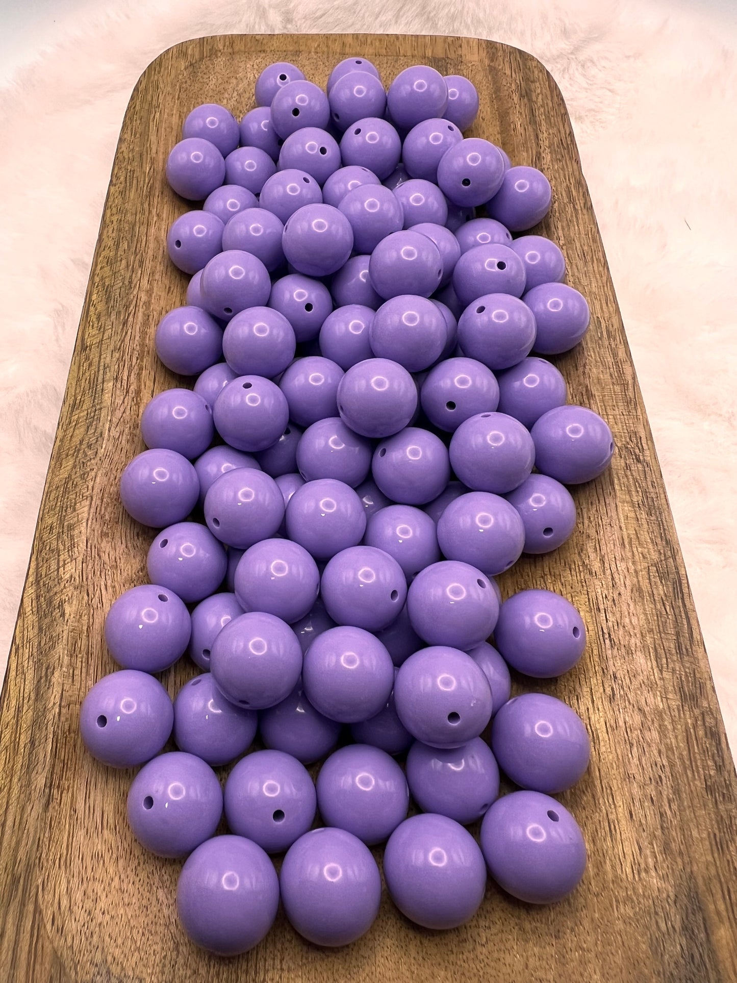 Light purple 20mm solid bubblegum beads