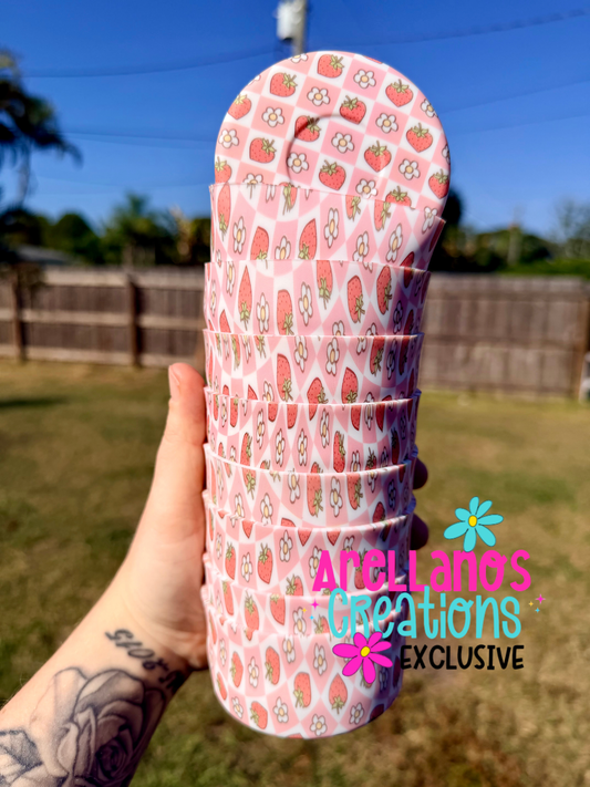 TB-120 strawberry daisy checkered silicone tumbler boot (1PC) EXCLUSIVE