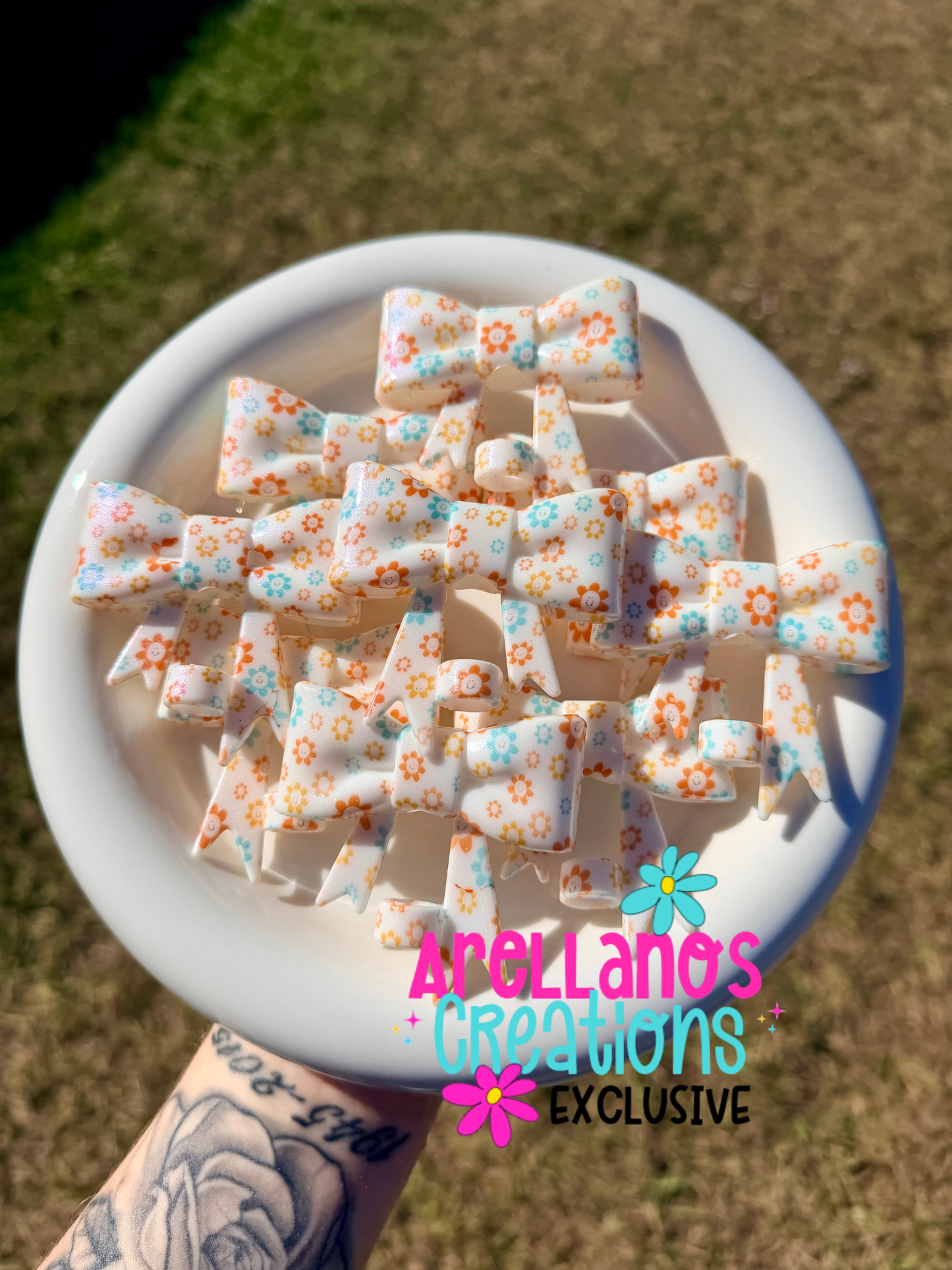 #181 sunshine smiley daisy opal large bow straw topper EXCLUSIVE