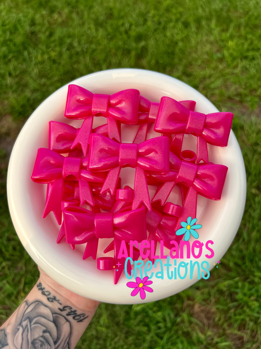#17 magenta opal large bow straw topper