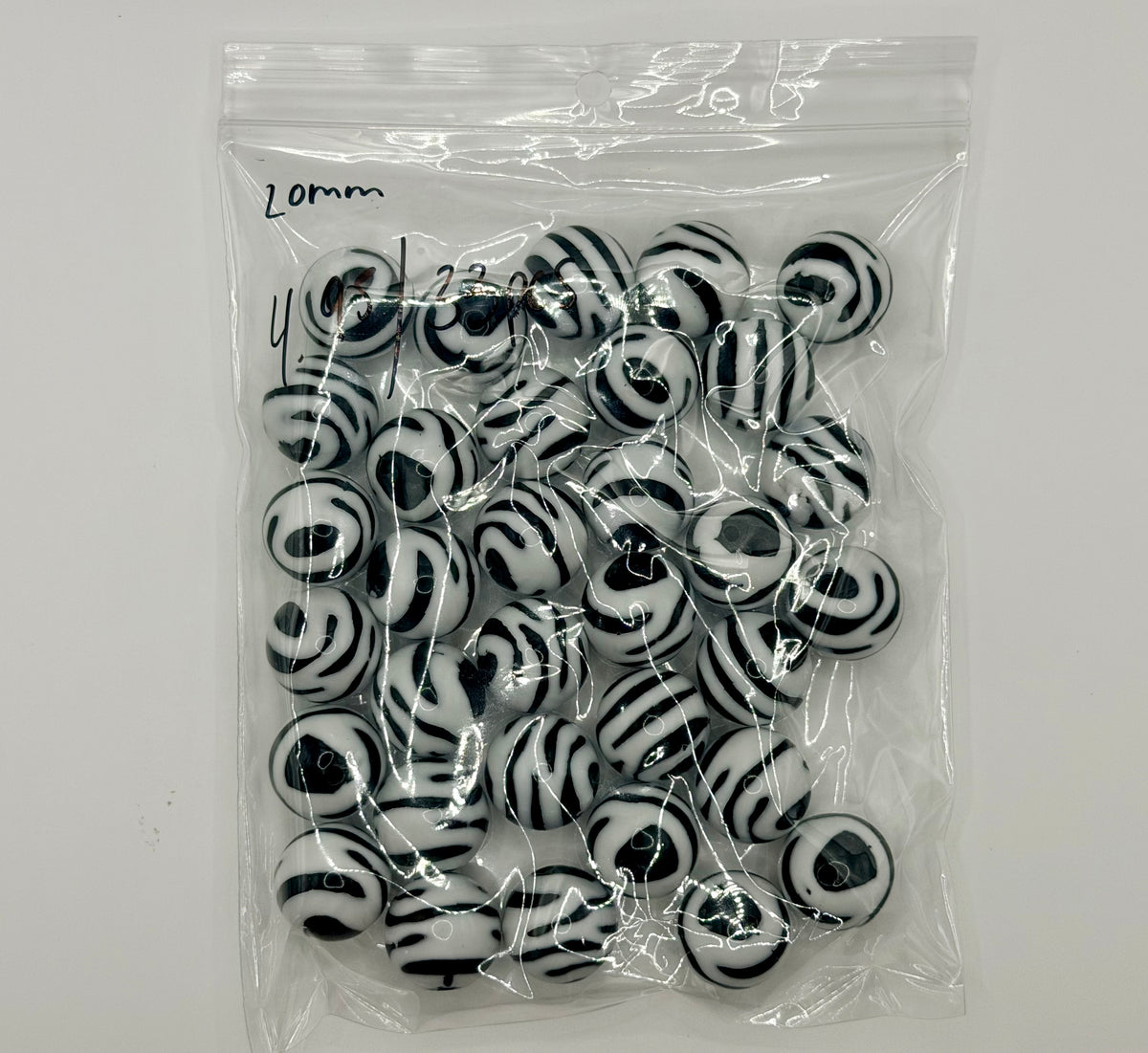 20mm zebra bubblegum beads 33ct
