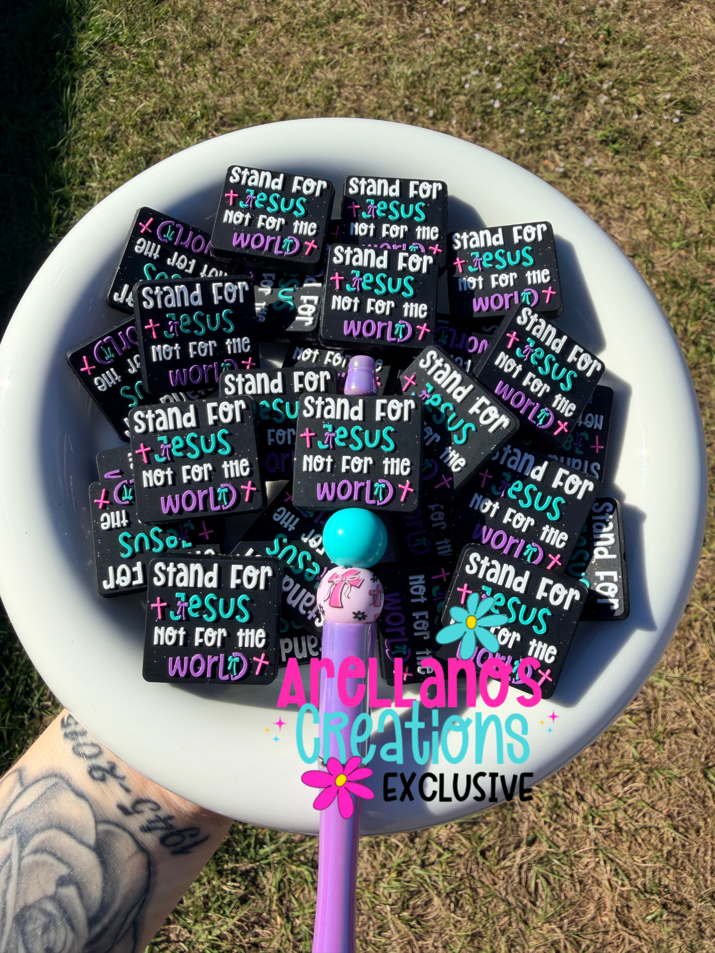 Stand for Jesus not for the world EXCLUSIVE focal