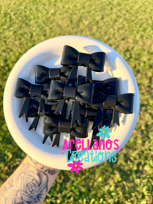 #151 black shiny large bow FOCAL