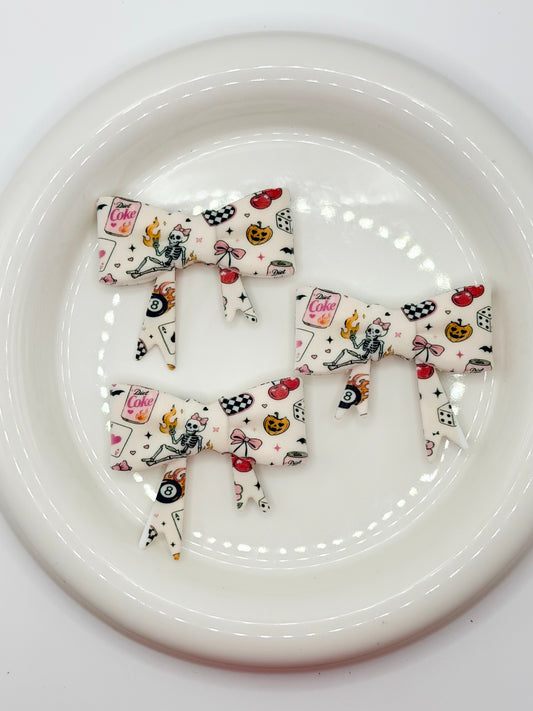 #28 Dead cute & caffeinated large bow focal (1ct)