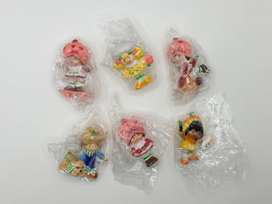Strawberry girl set (pack of 6)