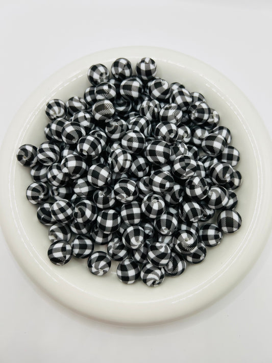 15mm black & white plaid silicone beads