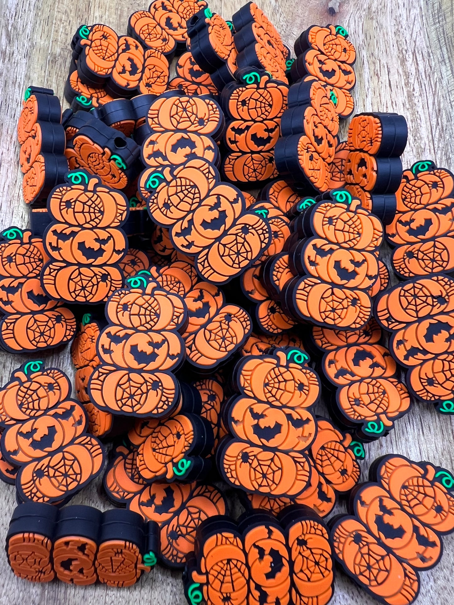 Stacked Spooky Pumpkin Focal