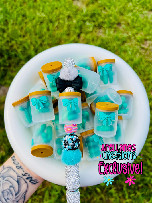 3D pickle jar focal EXCLUSIVE W/ turquoise bow focal