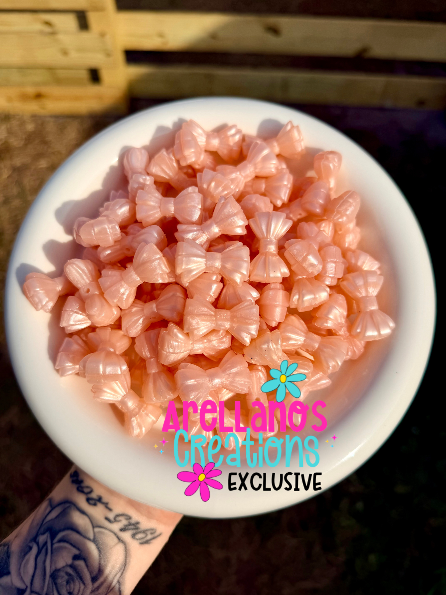 3D peachy rose ribbed bow EXCLUSIVE Focal