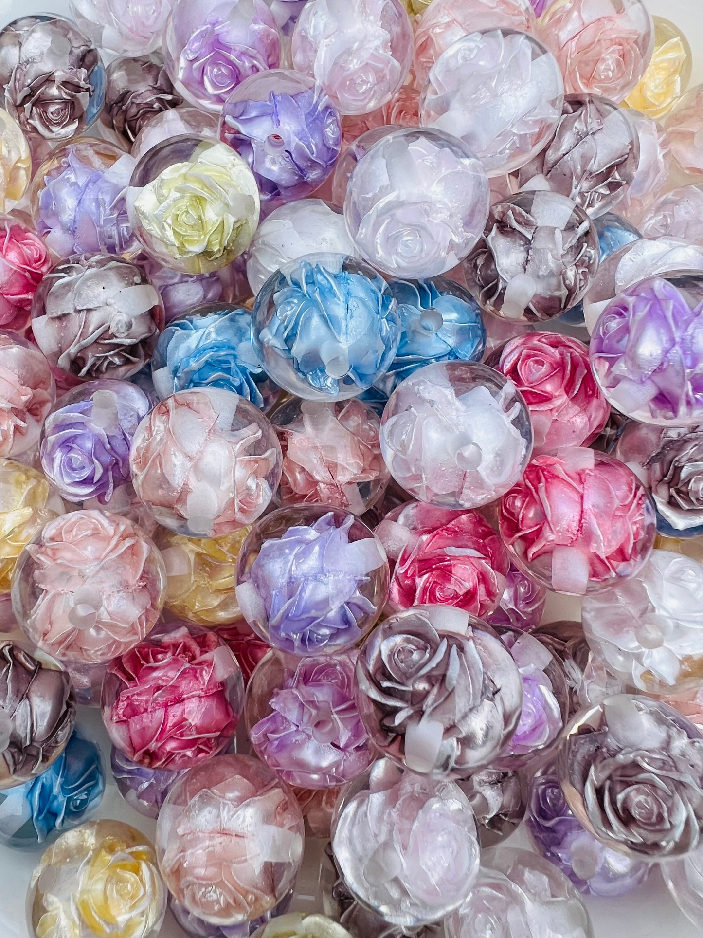 16mm embossed rose acrylic bead mix (pack of 10)