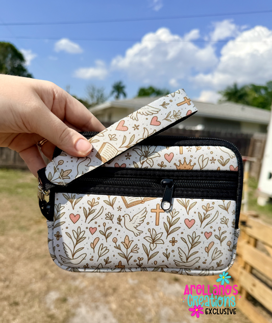 Golden Boho Faith Wristlet Wallet (1ct) EXCLUSIVE