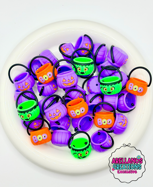 3D Hallow Pail Buckets EXCLUSIVE (1ct)