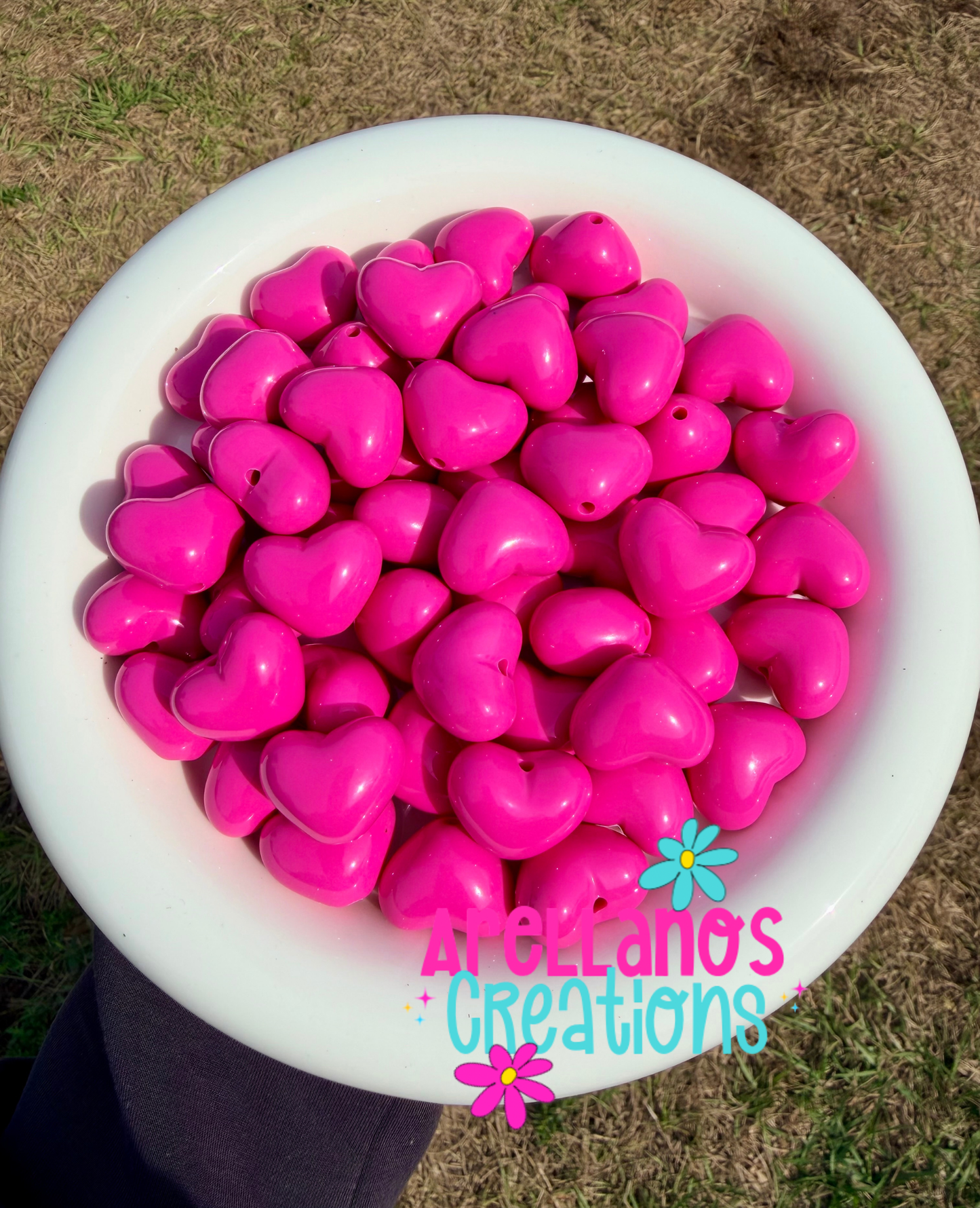 17mm acrylic heart beads (3 color options) 1PC