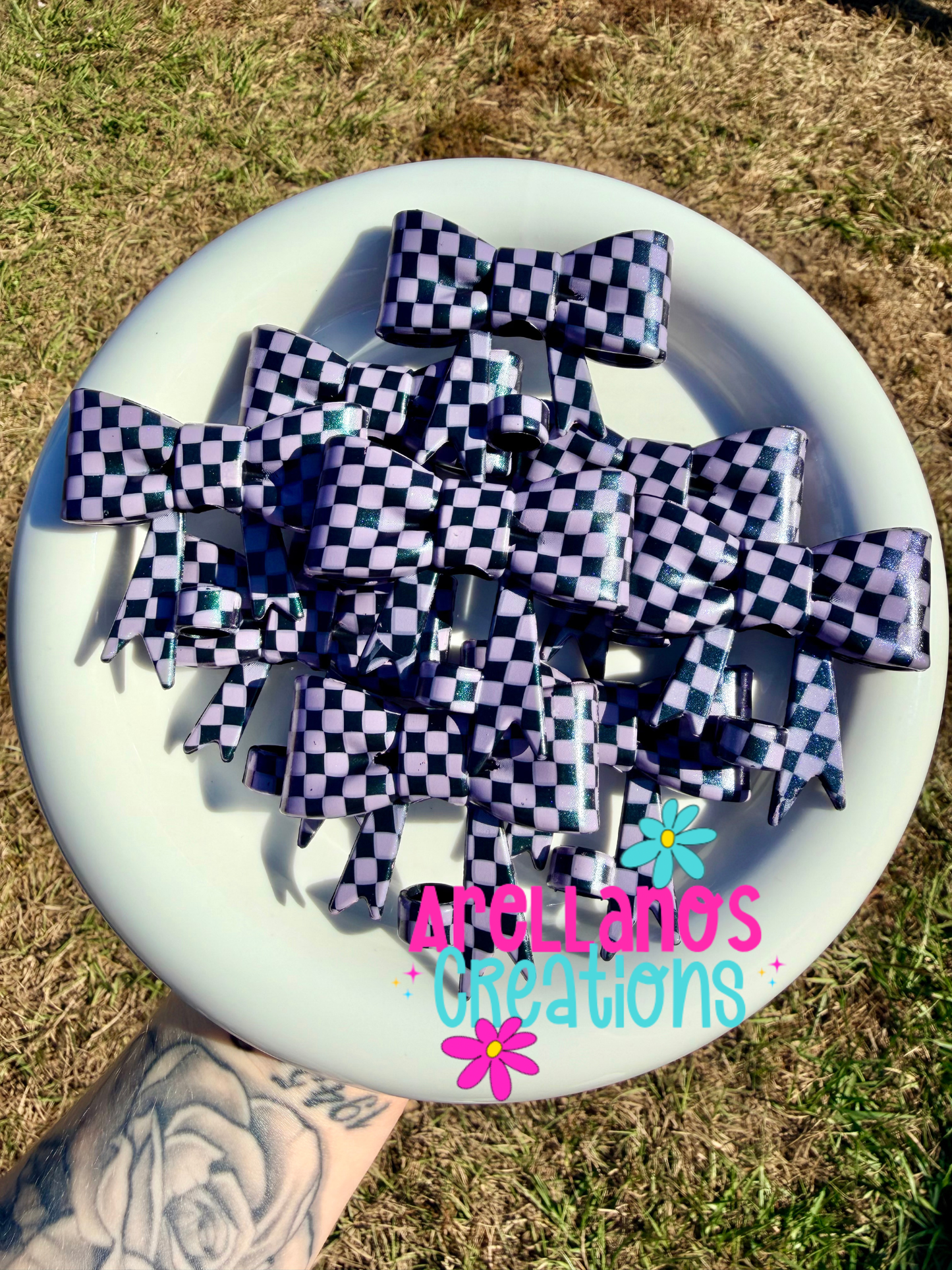 #176 light purple checkered shiny large bow straw topper