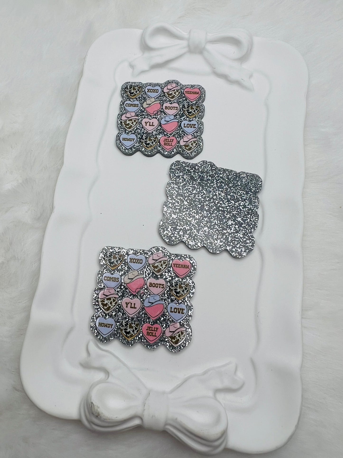 Country conversation heart glitter flatback acrylic