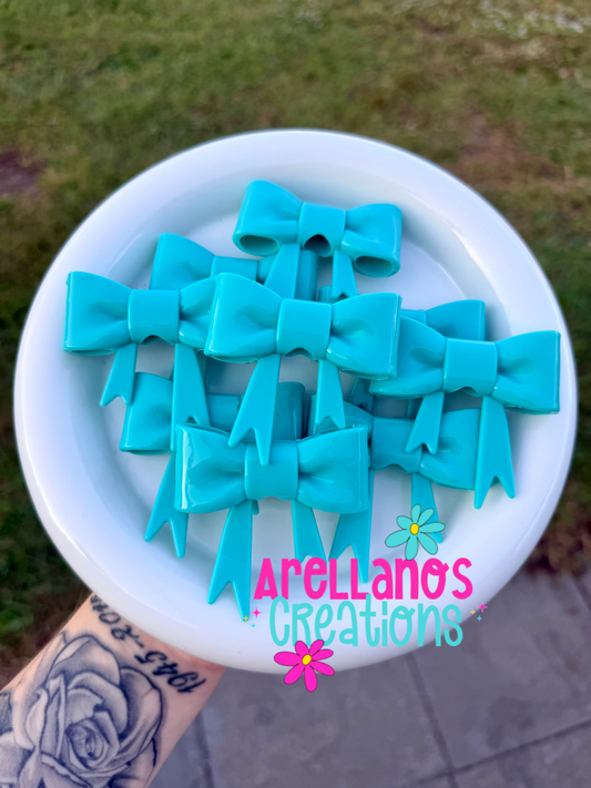 #155 turquoise shiny large bow straw topper