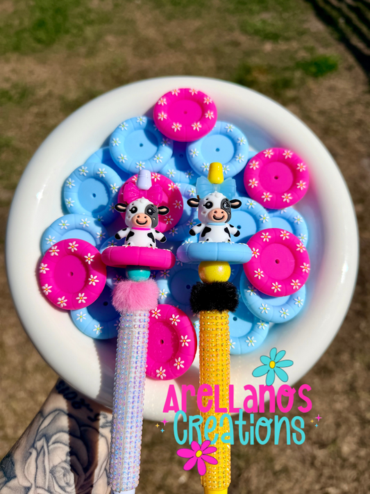 3D Cow + Daisy Floaty EXCLUSIVE Focal (Comes W/ 1 Cow & 1 Floaty As A Set)