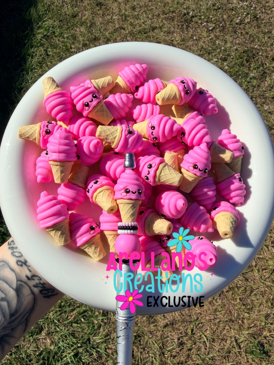 3D Izzy the ice cream cone focal EXCLUSIVE