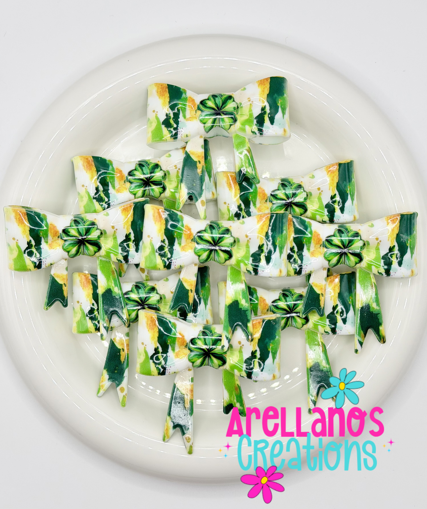 #220 Watercolor Clover SHINY Large Bow Focal