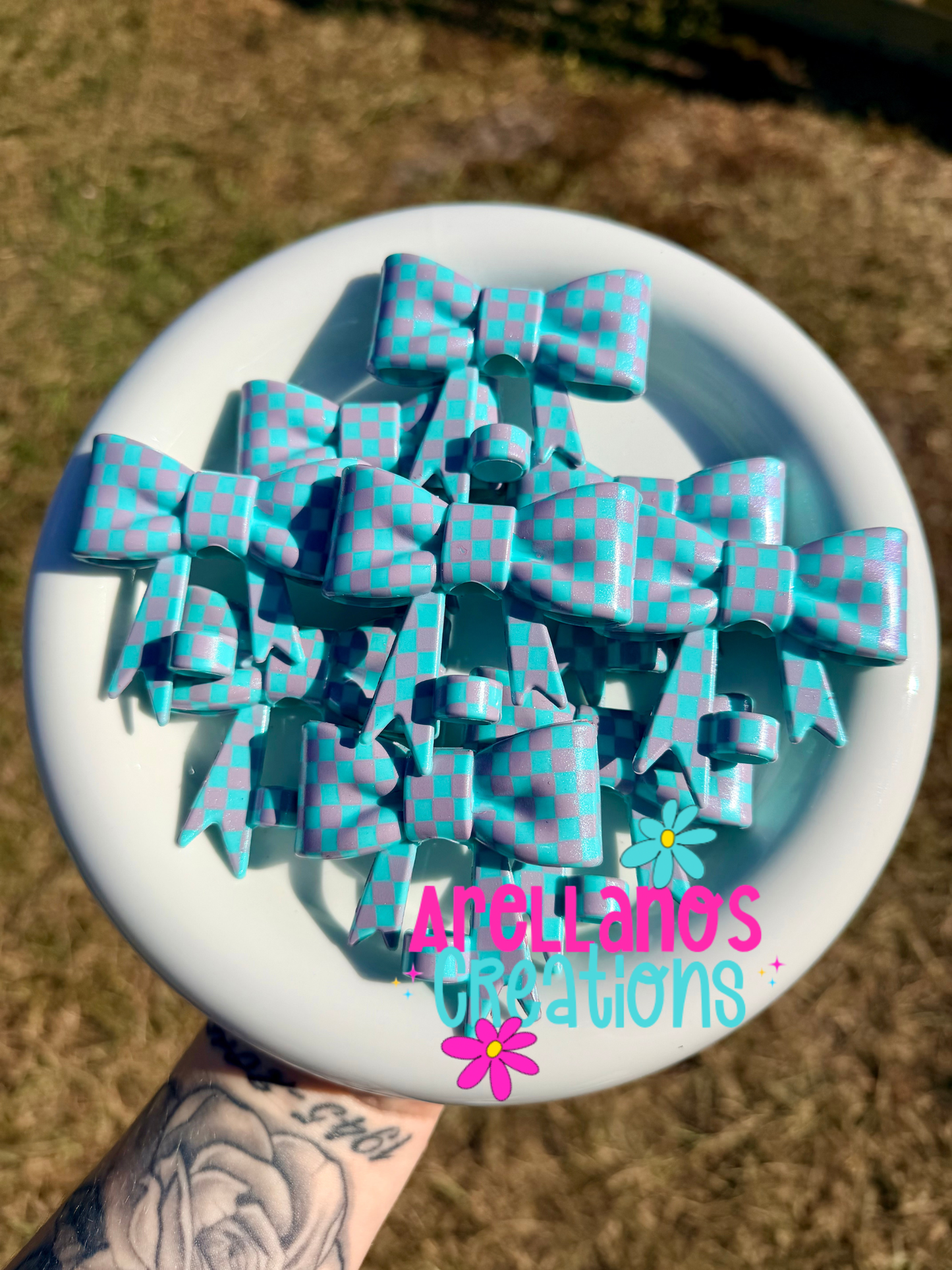 #177 cotton candy checkered shiny large bow straw topper